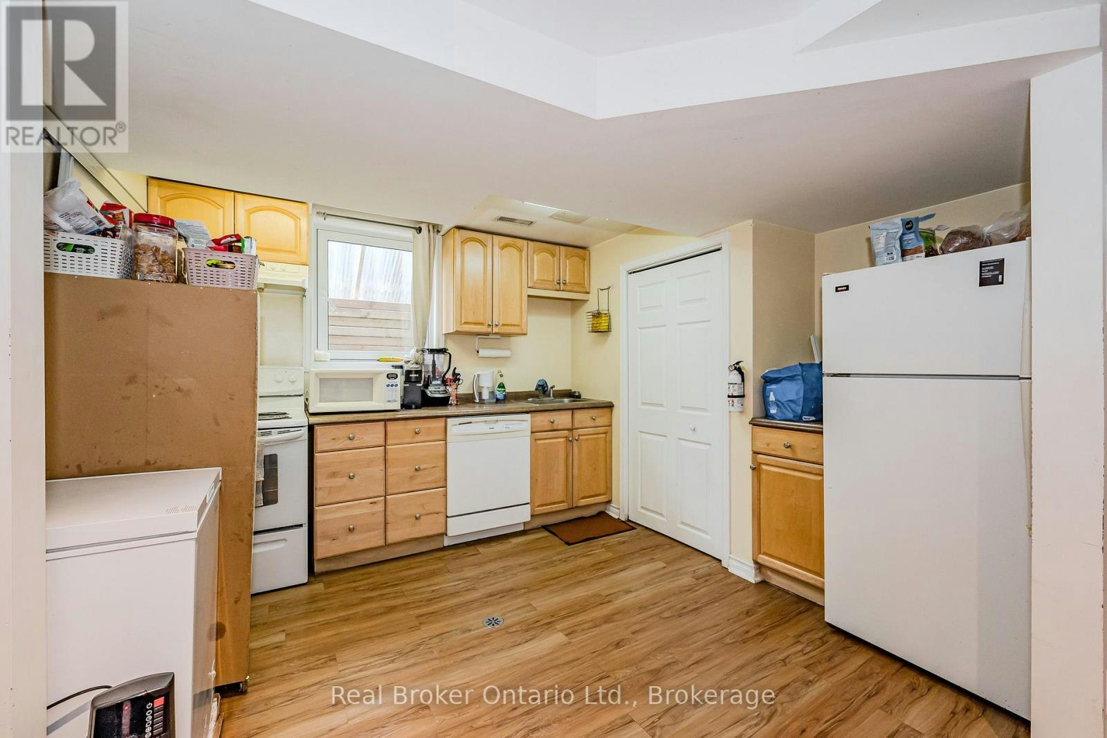 B-14 Southcreek Trail, Guelph, ON, N1G 4Y8 - 9