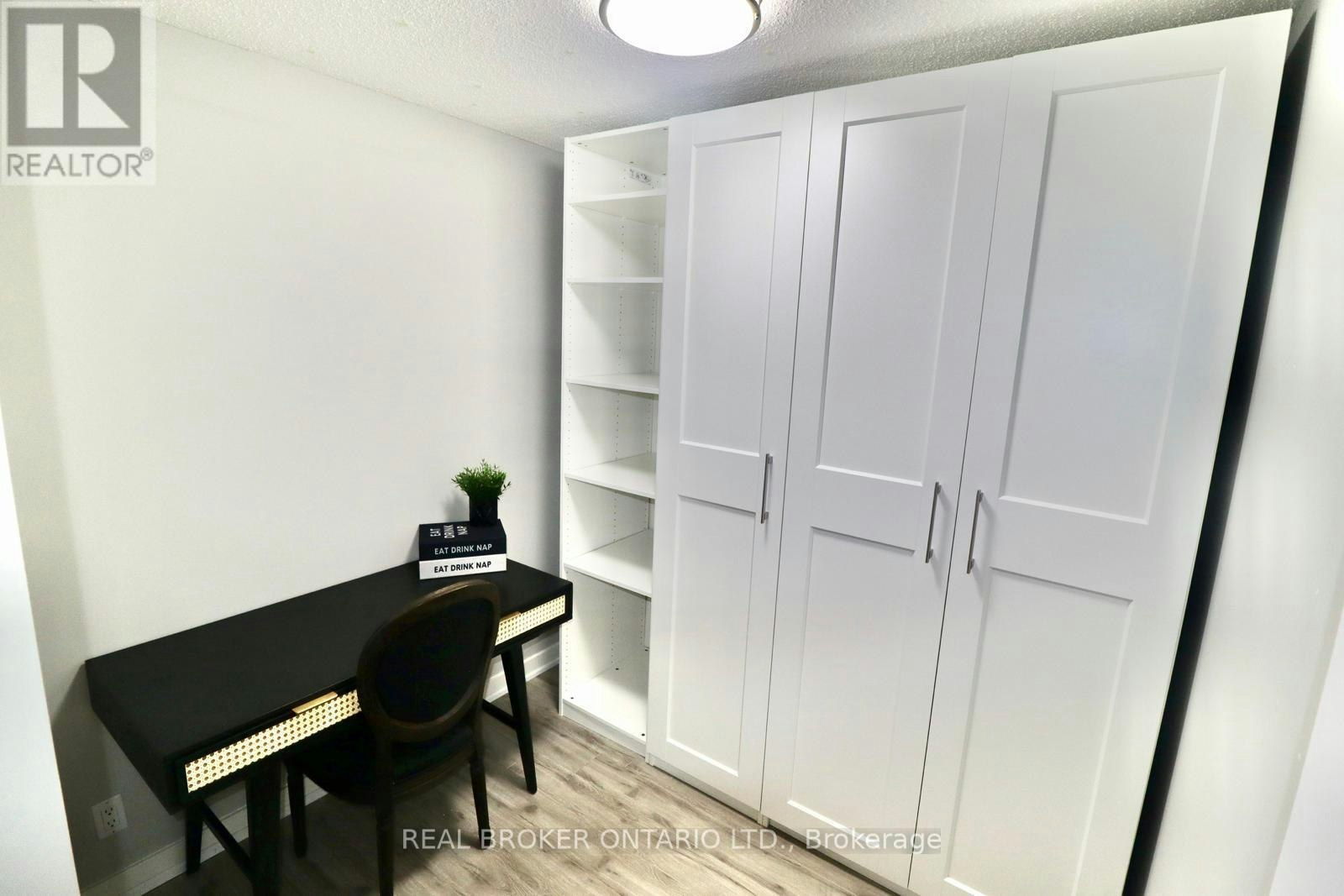 1902-381 Front Street, Toronto, ON, M5V 3R8 - 21
