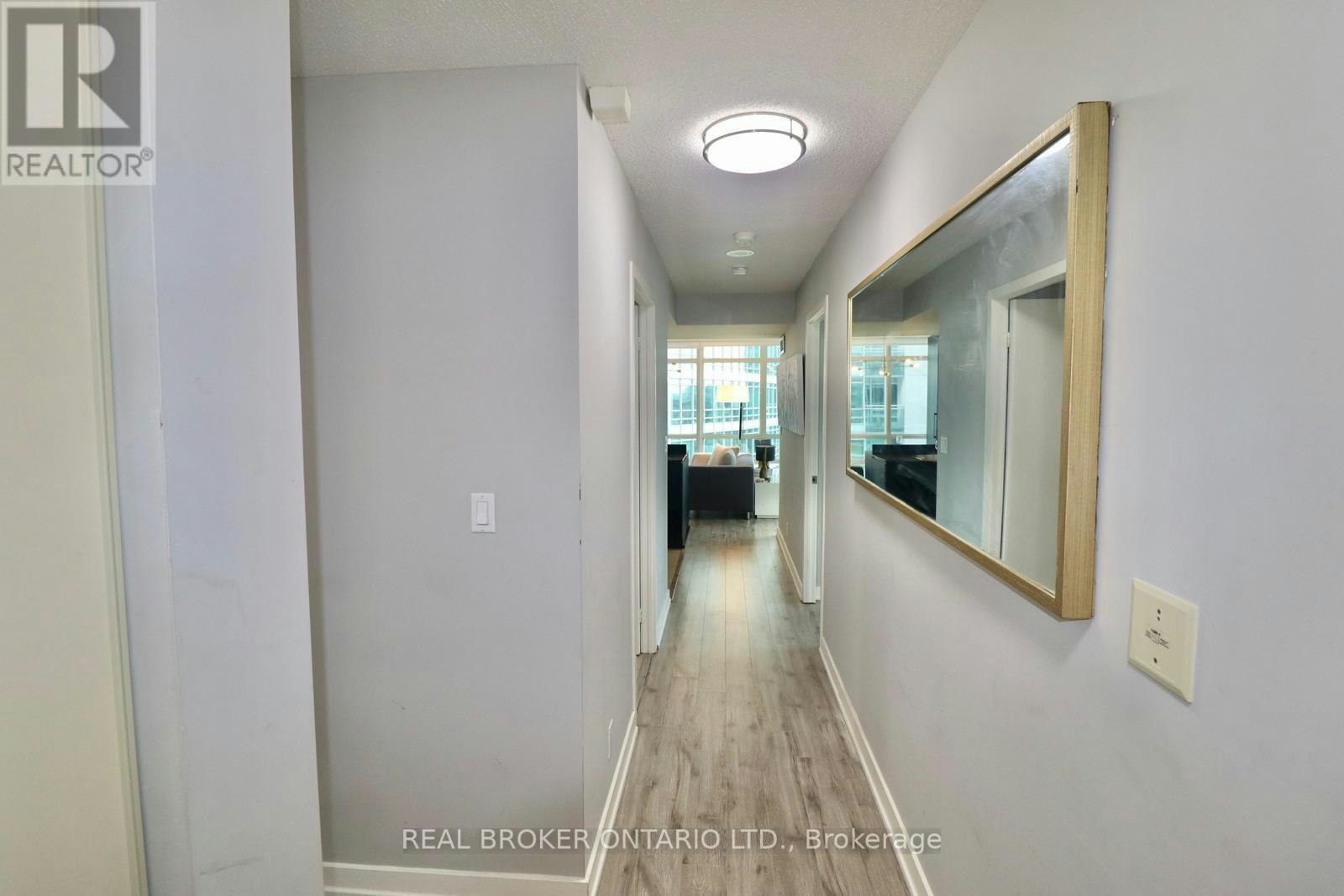 1902-381 Front Street, Toronto, ON, M5V 3R8 - 17