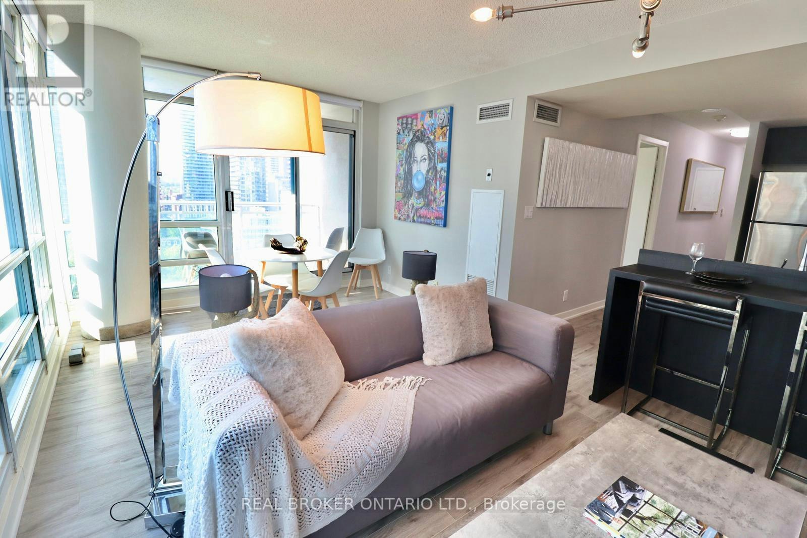 1902-381 Front Street, Toronto, ON, M5V 3R8 - 31