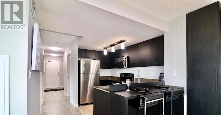 1902-381 Front Street, Toronto, ON, M5V 3R8 - 2