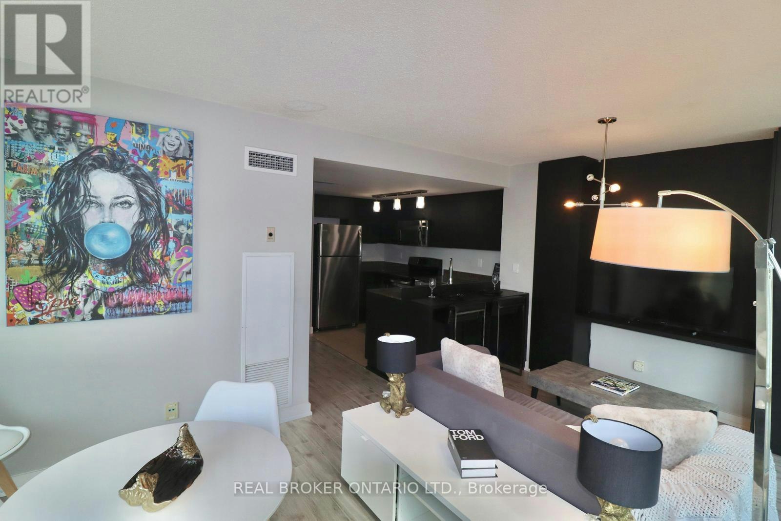 1902-381 Front Street, Toronto, ON, M5V 3R8 - 5