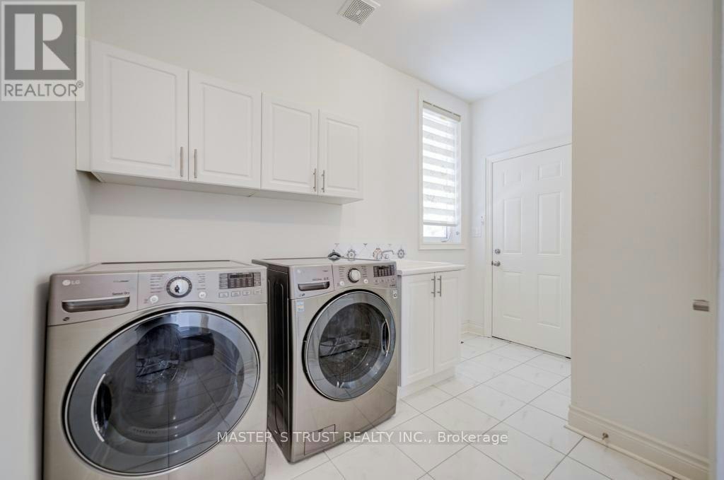 57 Tupling Street, Bradford West Gwillimbury, ON, L3Z 0W8 - 22