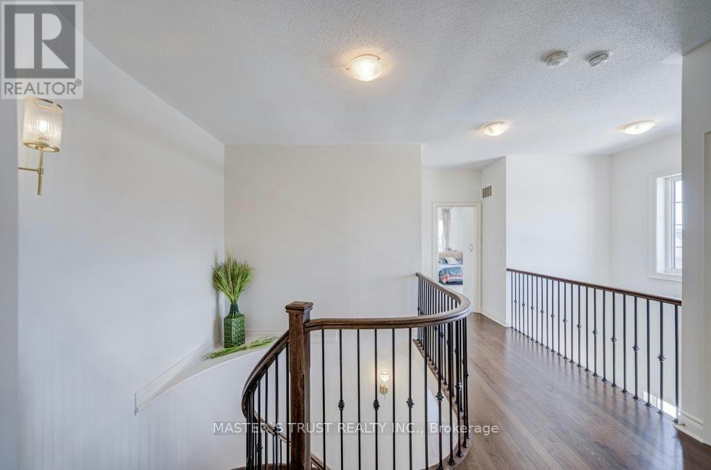 57 Tupling Street, Bradford West Gwillimbury, ON, L3Z 0W8 - 26