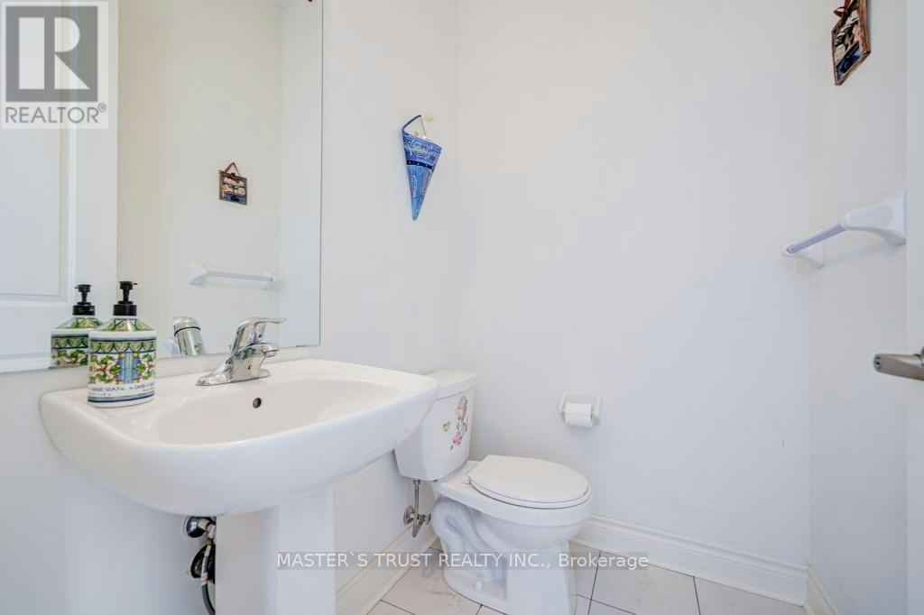 57 Tupling Street, Bradford West Gwillimbury, ON, L3Z 0W8 - 23