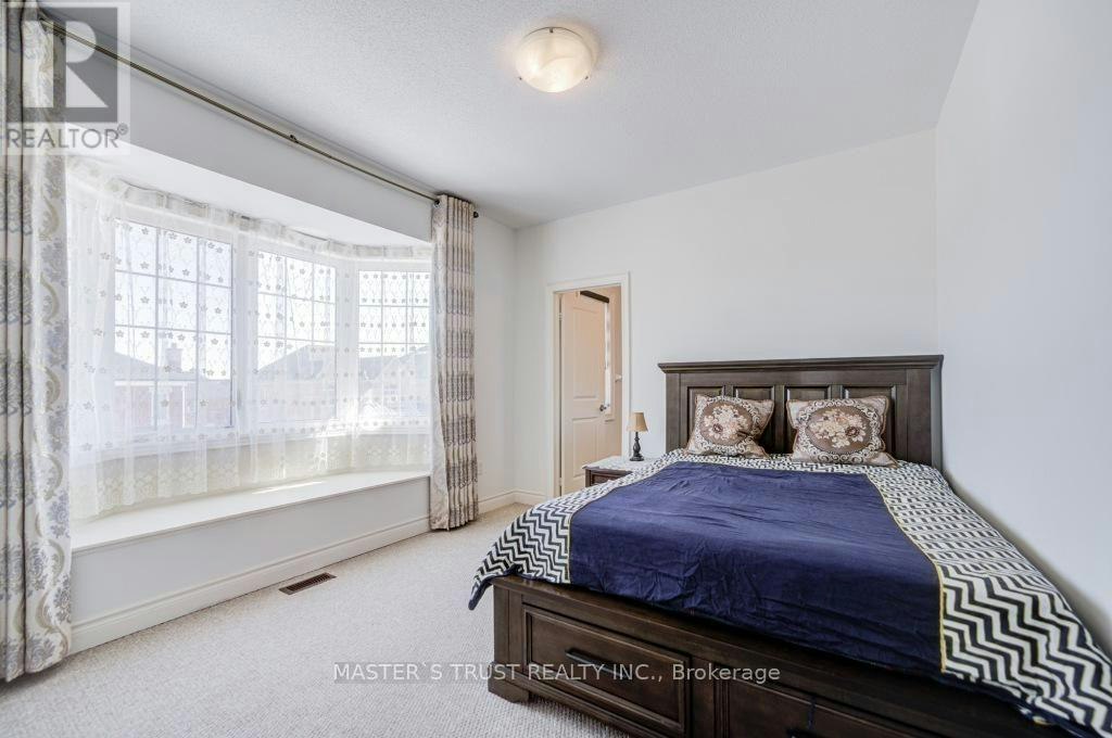 57 Tupling Street, Bradford West Gwillimbury, ON, L3Z 0W8 - 35