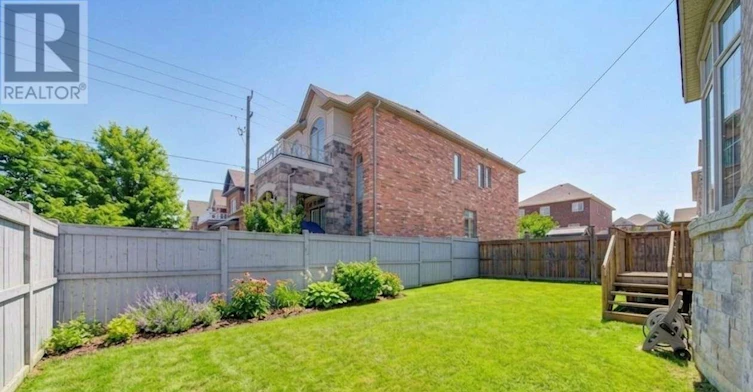 57 Tupling Street, Bradford West Gwillimbury, ON, L3Z 0W8 - 48