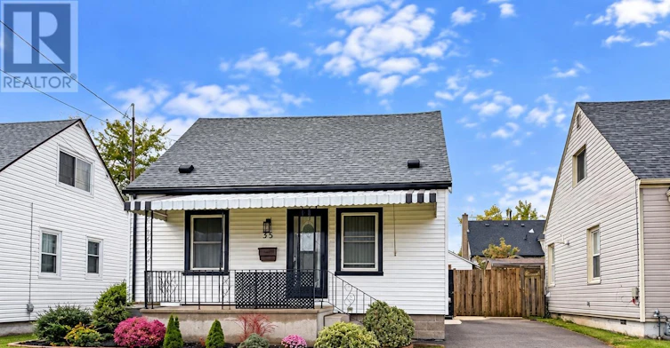 35 Normanhurst Avenue, Hamilton, ON, L8H 5M3