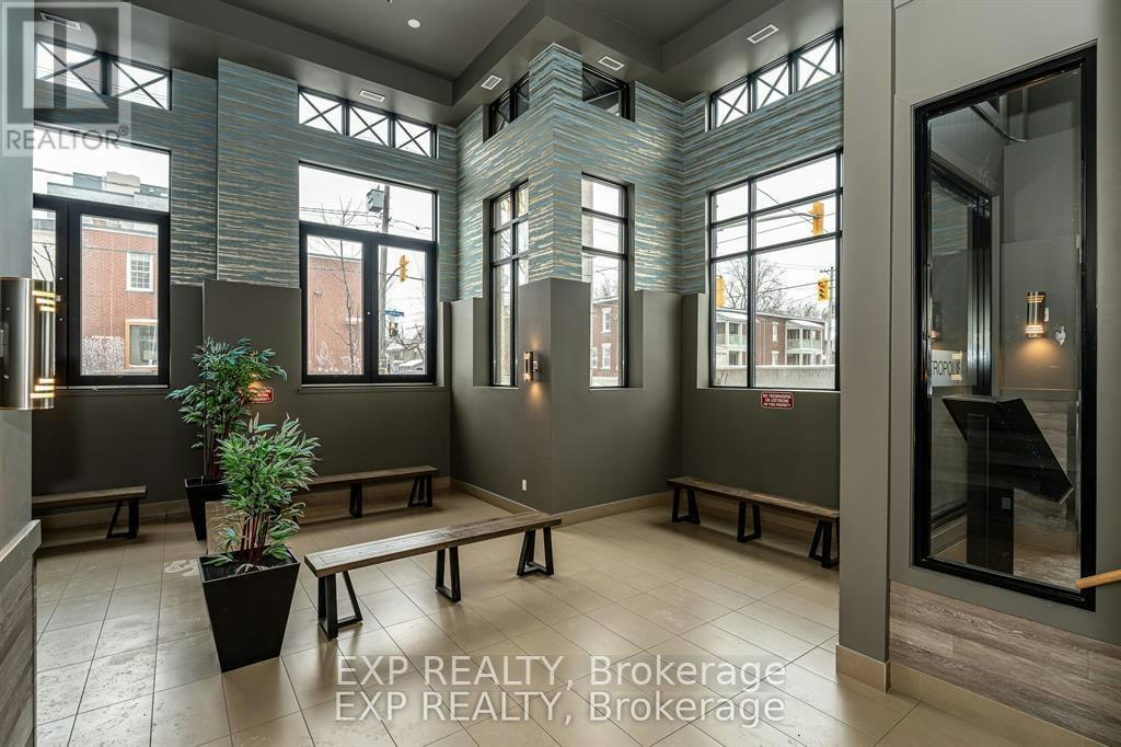 104-429 Kent Street, Ottawa, ON, K2P 1B5 - 3