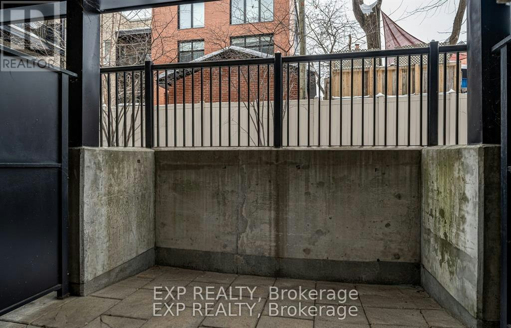 104-429 Kent Street, Ottawa, ON, K2P 1B5 - 13