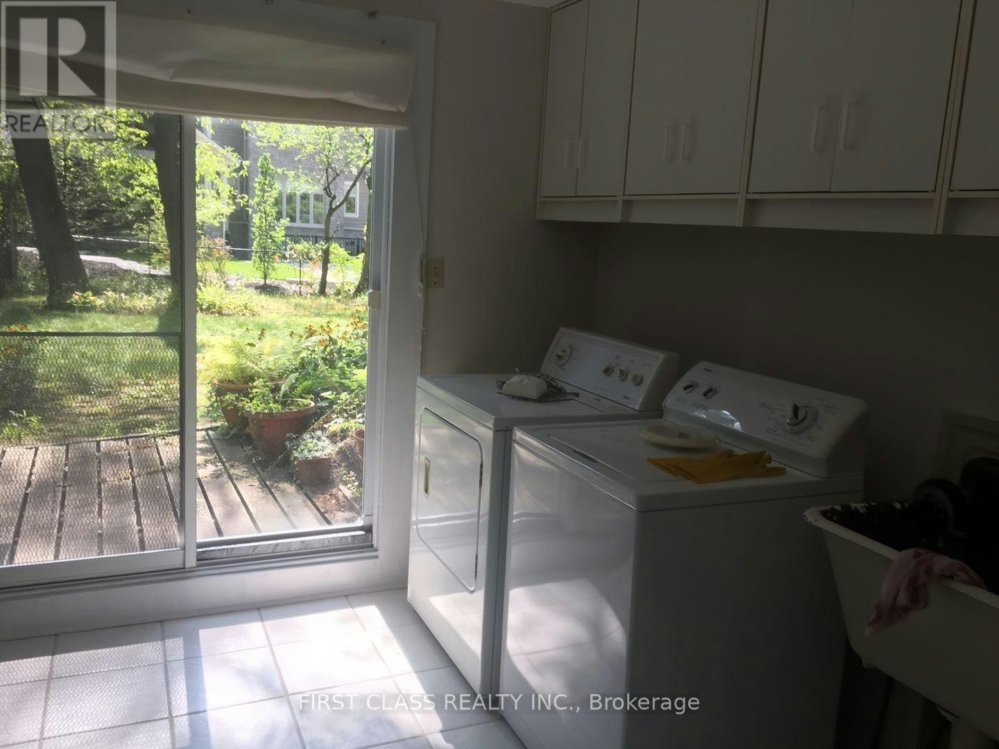 2113 Glenforest Crescent, Oakville, ON, L6J 2G5 - 9