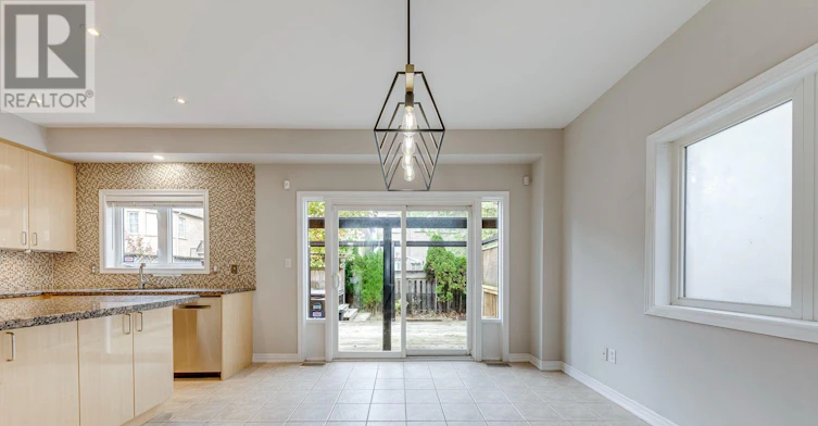 2455 Felhaber Crescent, Oakville, ON, L6H 7N8 - 12