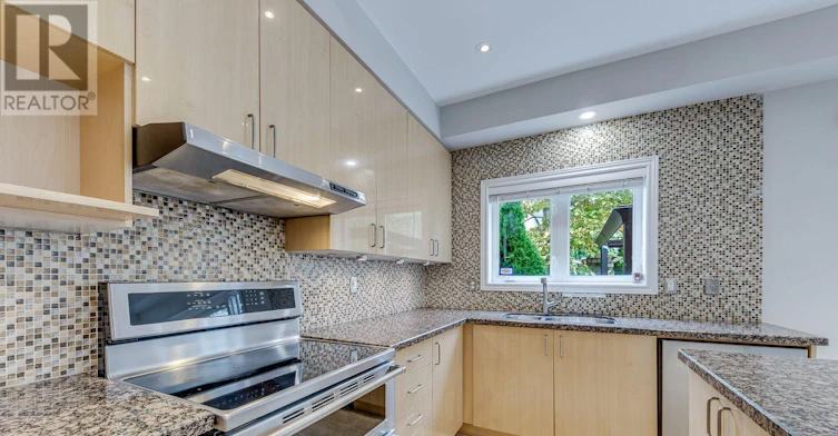 2455 Felhaber Crescent, Oakville, ON, L6H 7N8 - 21