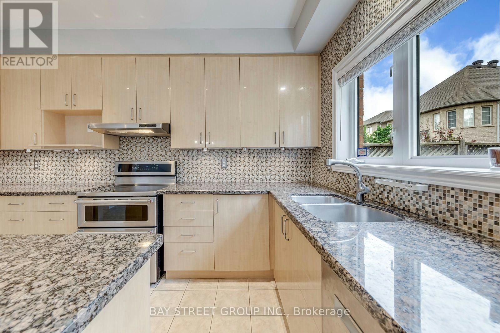 2455 Felhaber Crescent, Oakville, ON, L6H 7N8 - 19