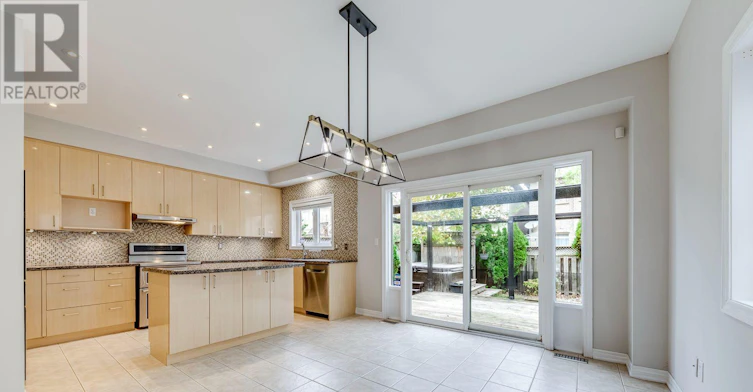 2455 Felhaber Crescent, Oakville, ON, L6H 7N8 - 14