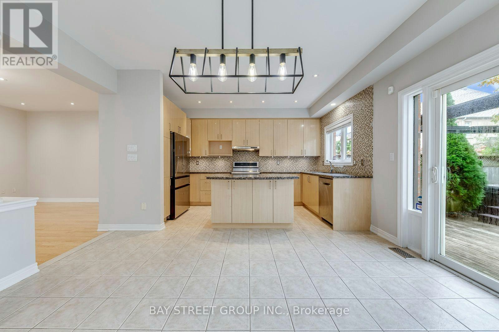 2455 Felhaber Crescent, Oakville, ON, L6H 7N8 - 15