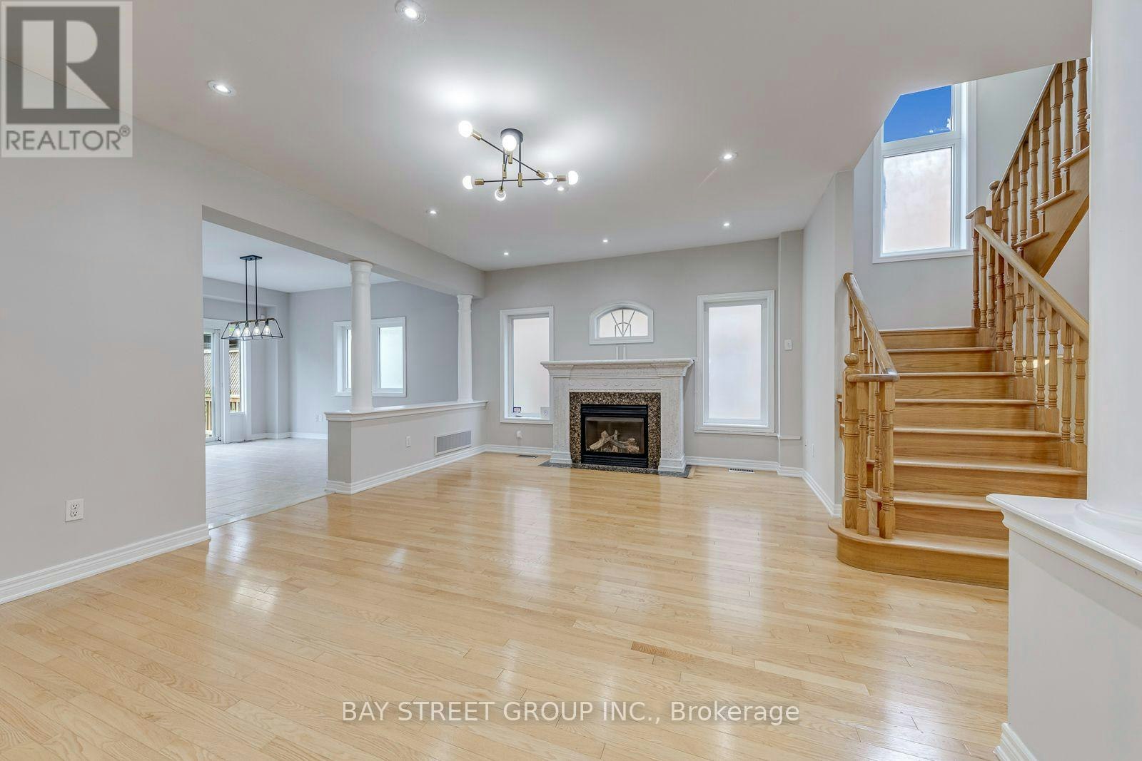 2455 Felhaber Crescent, Oakville, ON, L6H 7N8 - 7