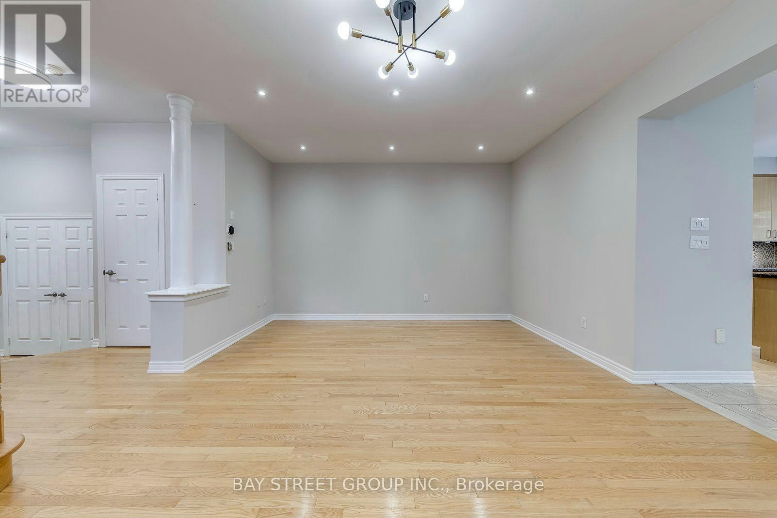 2455 Felhaber Crescent, Oakville, ON, L6H 7N8 - 9