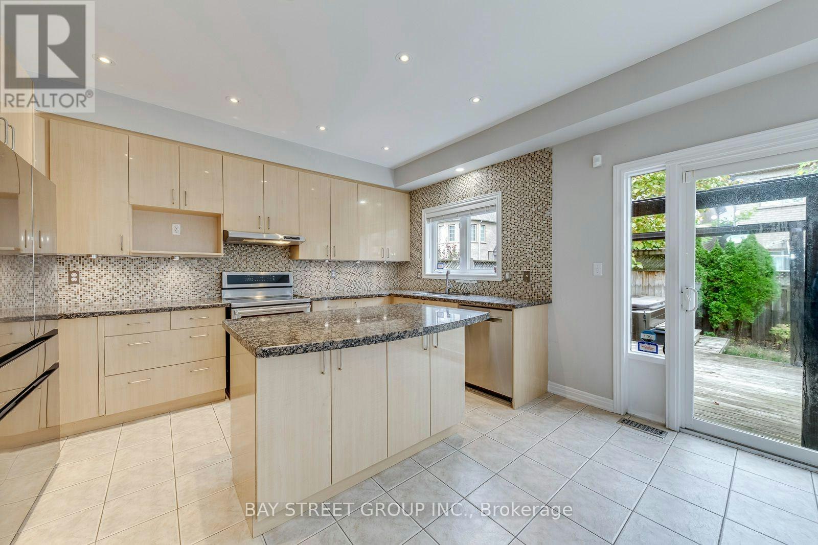 2455 Felhaber Crescent, Oakville, ON, L6H 7N8 - 18