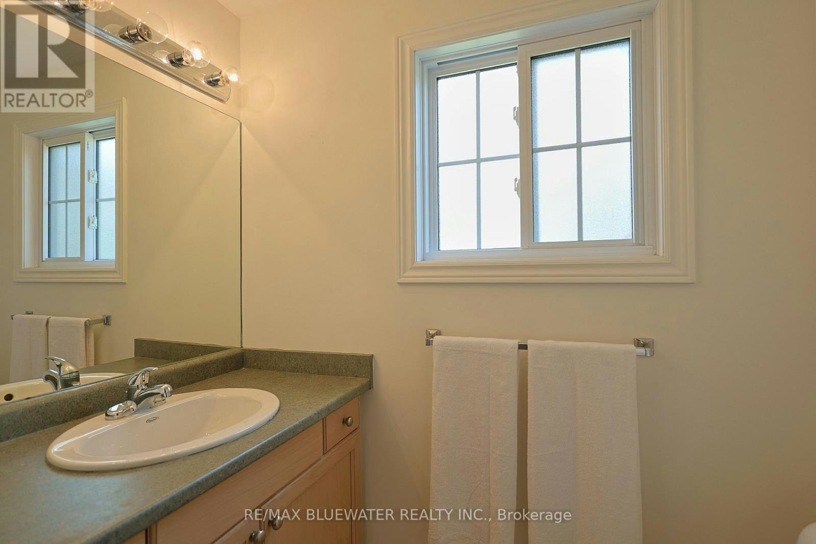 288 Concord Drive, Exeter, ON, N0M 1T0 - 22
