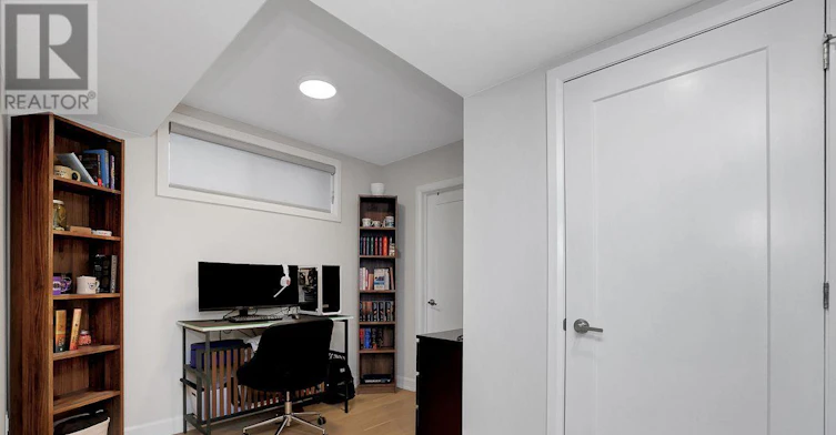 D-415 Tweedsmuir Avenue, Ottawa, ON, K1Z 5N6 - 8