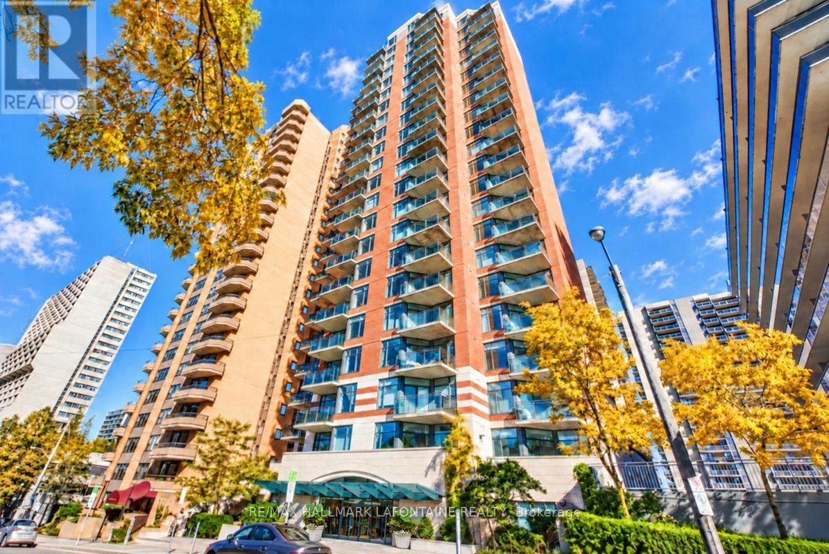 1606-570 Laurier Avenue W, Ottawa, ON, K1R 1C8