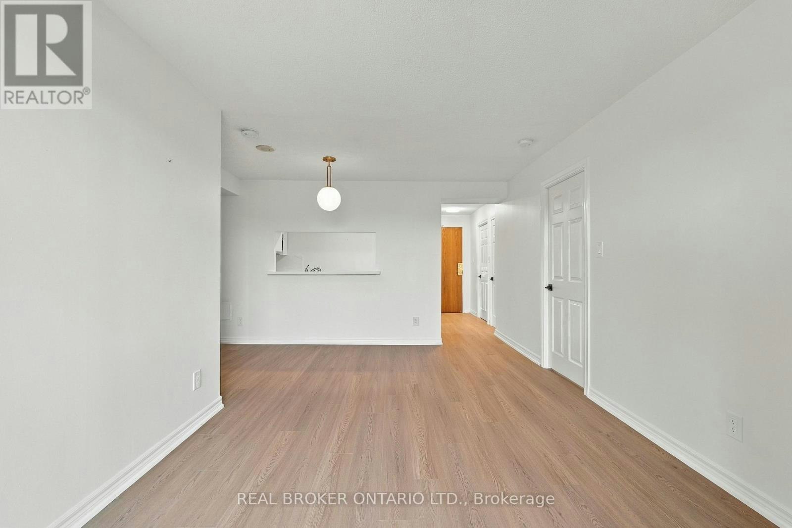 205-1700 Eglinton Avenue E, Toronto, ON, M4A 2X4 - 17