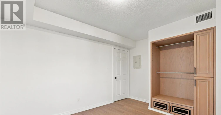 205-1700 Eglinton Avenue E, Toronto, ON, M4A 2X4 - 22