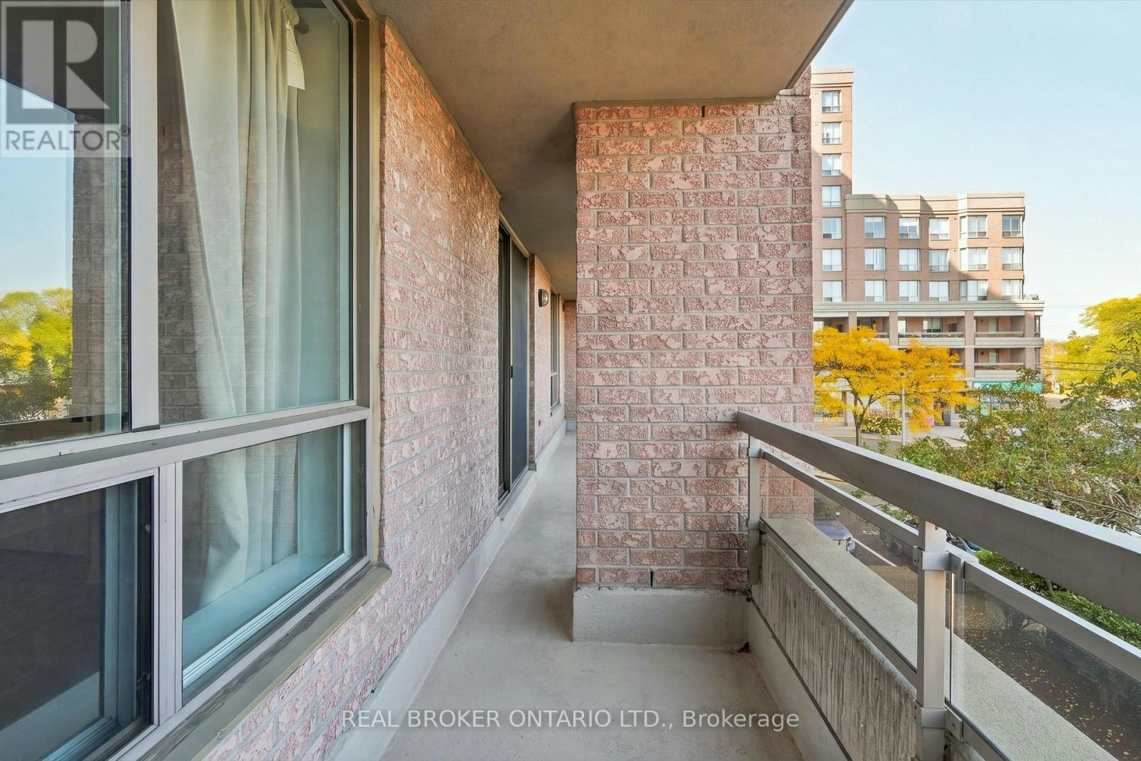 205-1700 Eglinton Avenue E, Toronto, ON, M4A 2X4 - 14