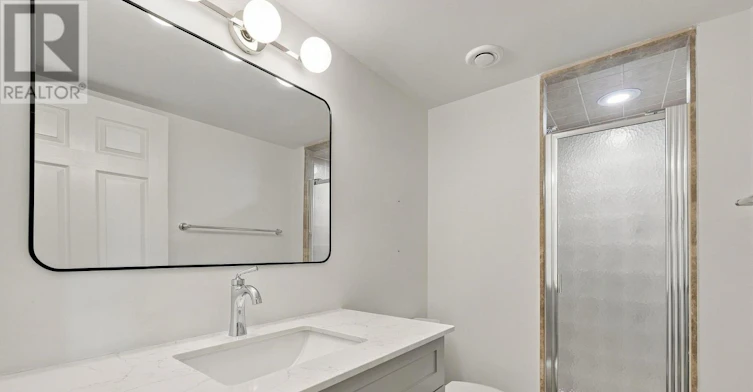 205-1700 Eglinton Avenue E, Toronto, ON, M4A 2X4 - 12