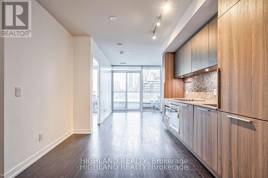 818-85 Wood Street, Toronto, ON, M4Y 0E8 - 3