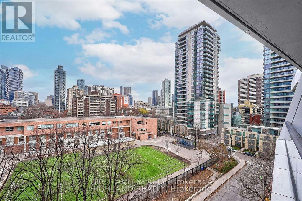818-85 Wood Street, Toronto, ON, M4Y 0E8 - 10