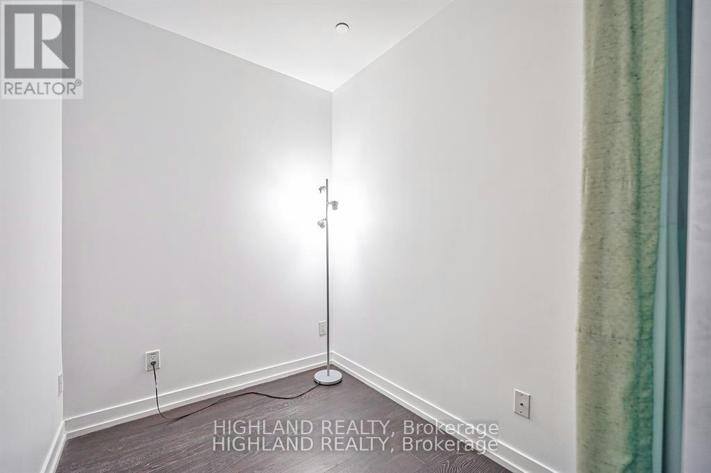 818-85 Wood Street, Toronto, ON, M4Y 0E8 - 31