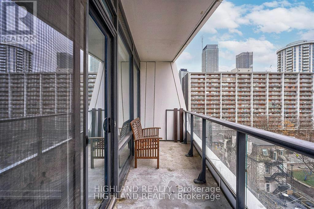 818-85 Wood Street, Toronto, ON, M4Y 0E8 - 13