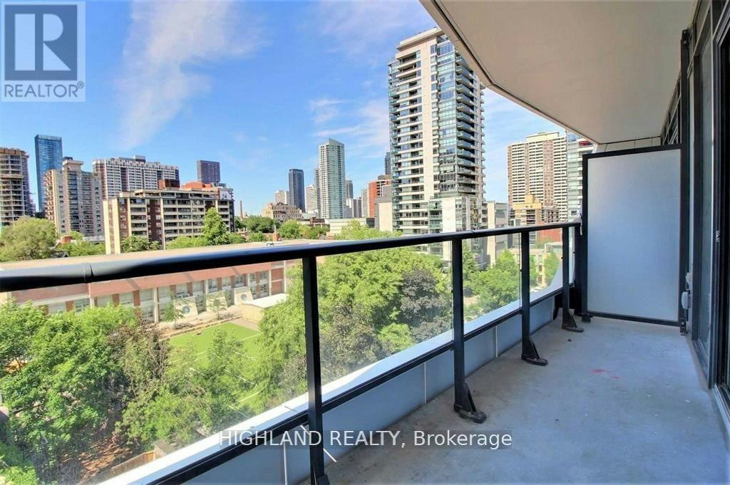 818-85 Wood Street, Toronto, ON, M4Y 0E8 - 8