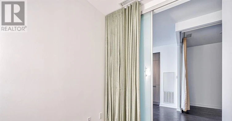 818-85 Wood Street, Toronto, ON, M4Y 0E8 - 32