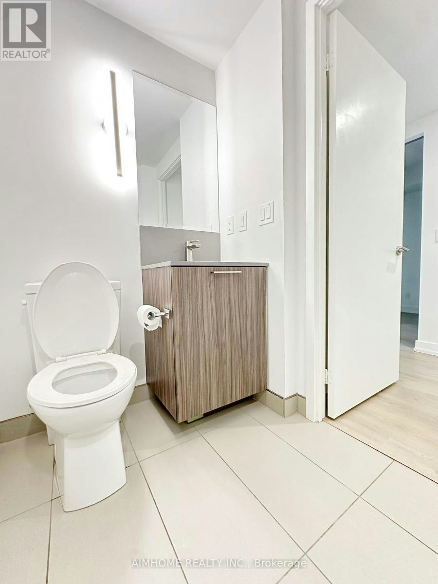 1808-19 Western Battery Road, Toronto, ON, M6K 0E3 - 10