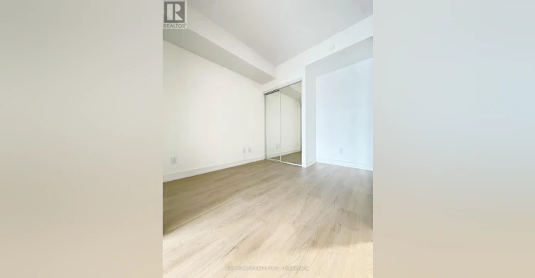 1808-19 Western Battery Road, Toronto, ON, M6K 0E3 - 8