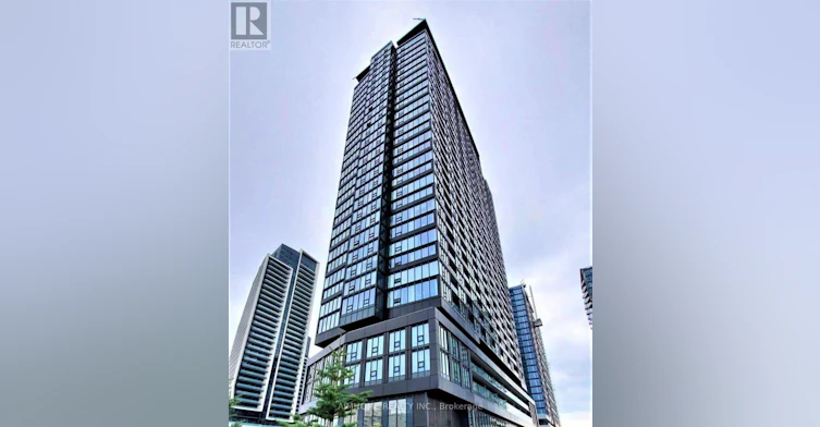 1808-19 Western Battery Road, Toronto, ON, M6K 0E3 - 2