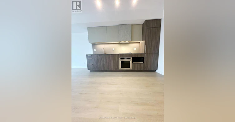 1808-19 Western Battery Road, Toronto, ON, M6K 0E3 - 5