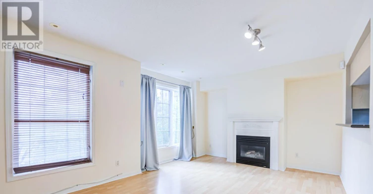 104-3 Everson Drive, Toronto, ON, M2N 7C2 - 3