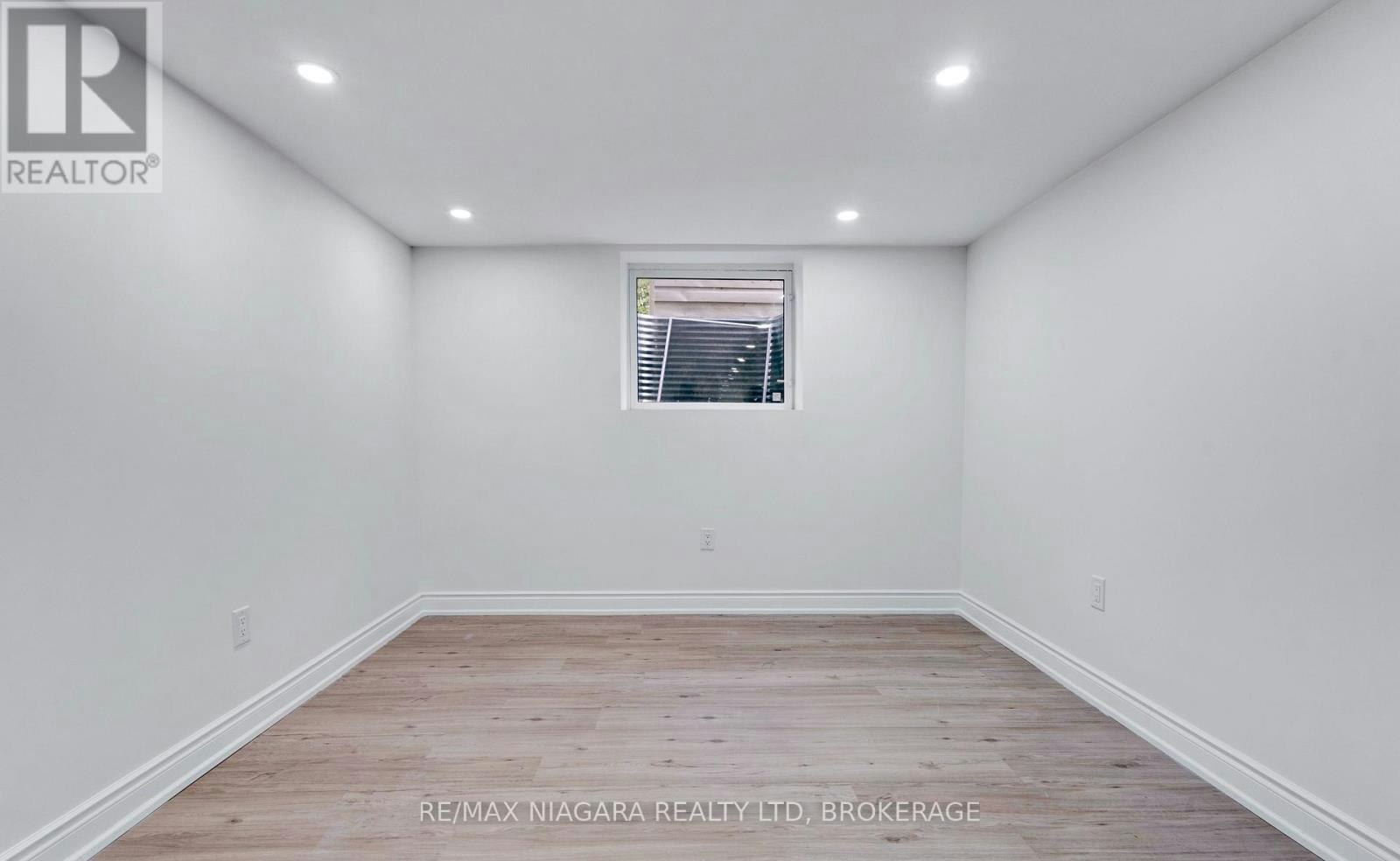LOWER-210 Mackan Street, Thorold, ON, L2V 1G7 - 2