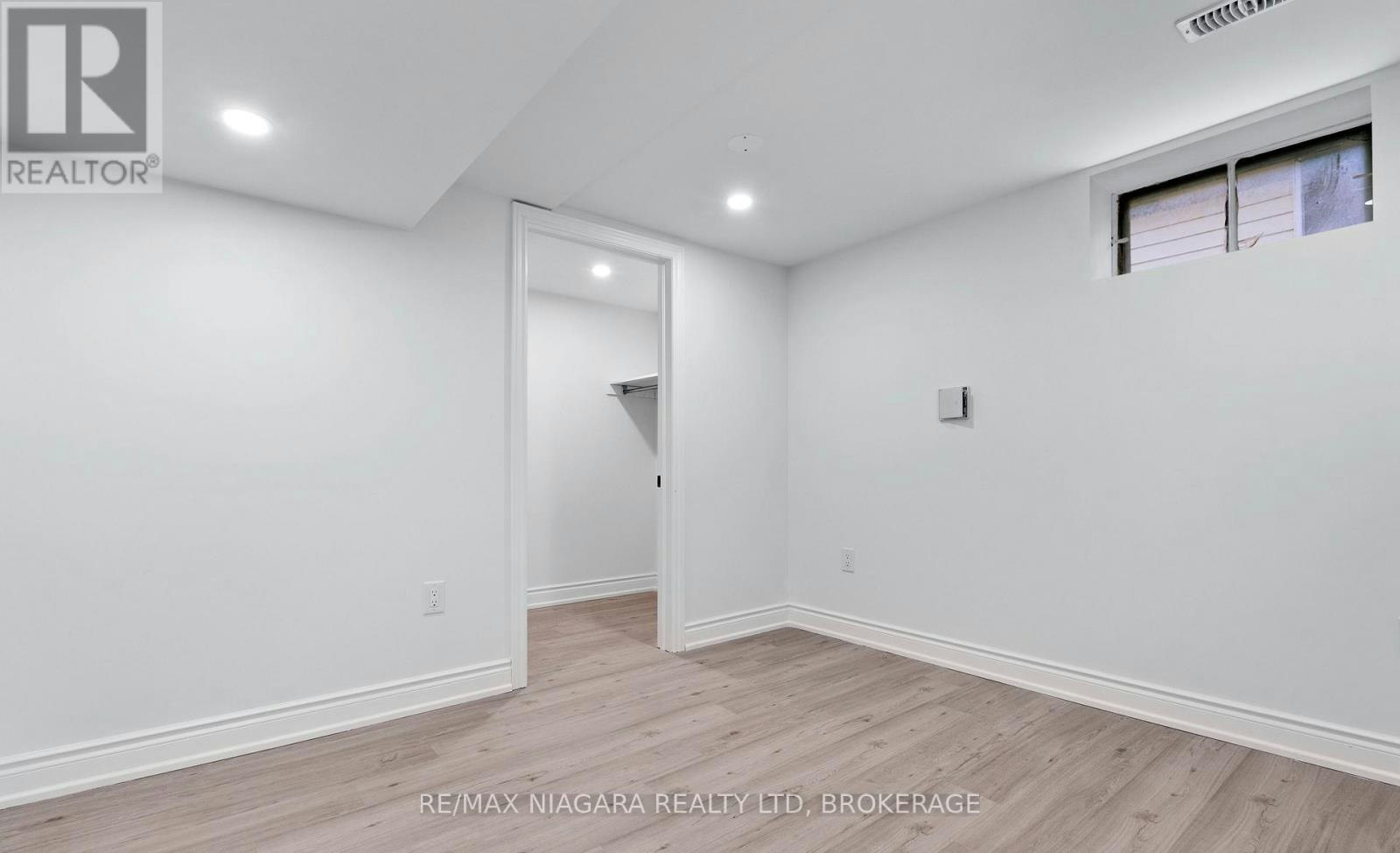 LOWER-210 Mackan Street, Thorold, ON, L2V 1G7 - 7