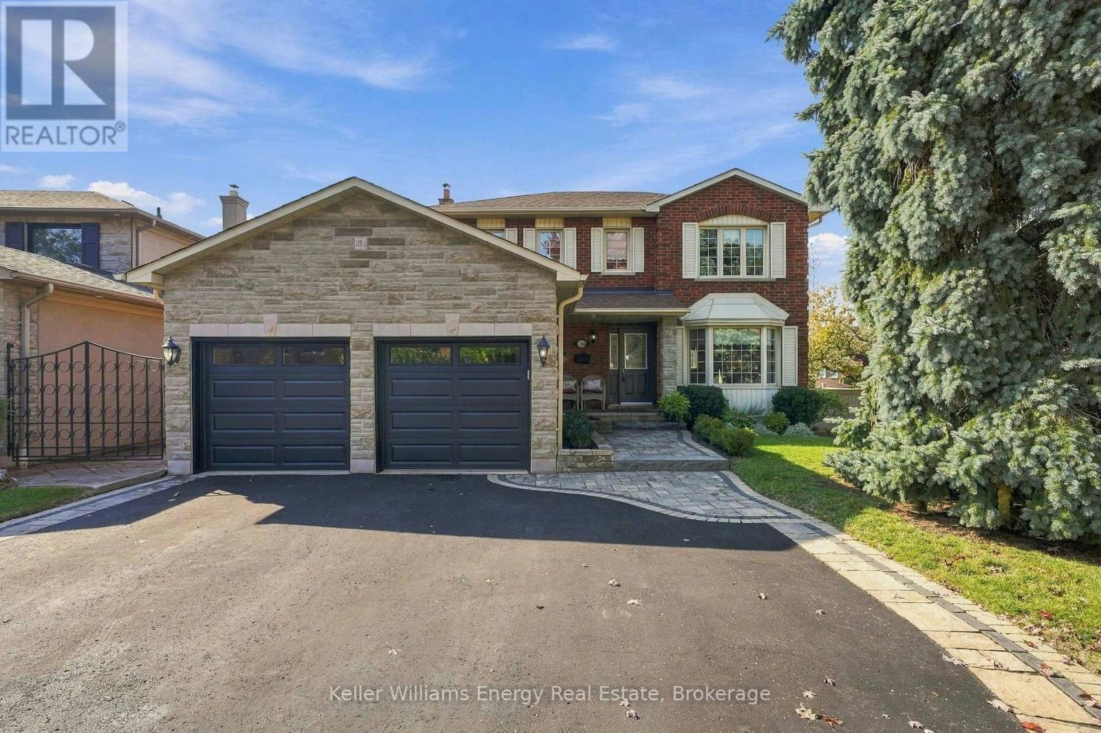 250 Glen Hill Drive, Whitby, ON, L1N 7J8