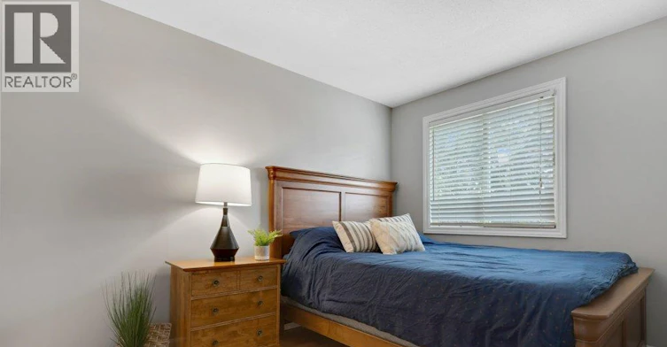 22-700 Erinbrook Drive, Kitchener, ON, N2E 2S7 - 24