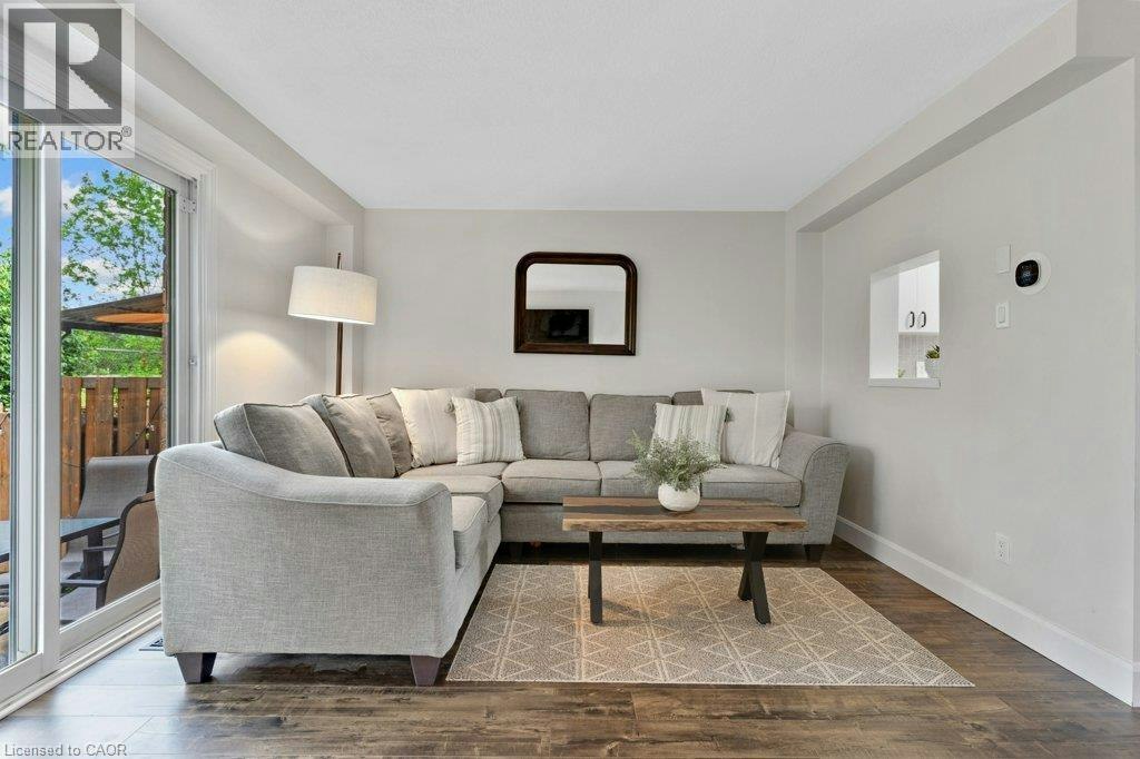 22-700 Erinbrook Drive, Kitchener, ON, N2E 2S7 - 14