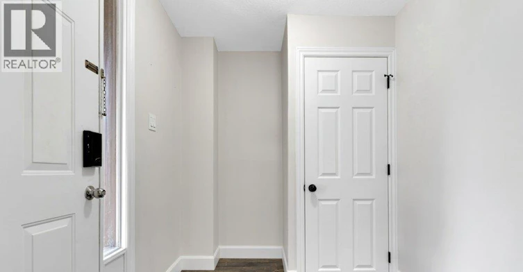 22-700 Erinbrook Drive, Kitchener, ON, N2E 2S7 - 3