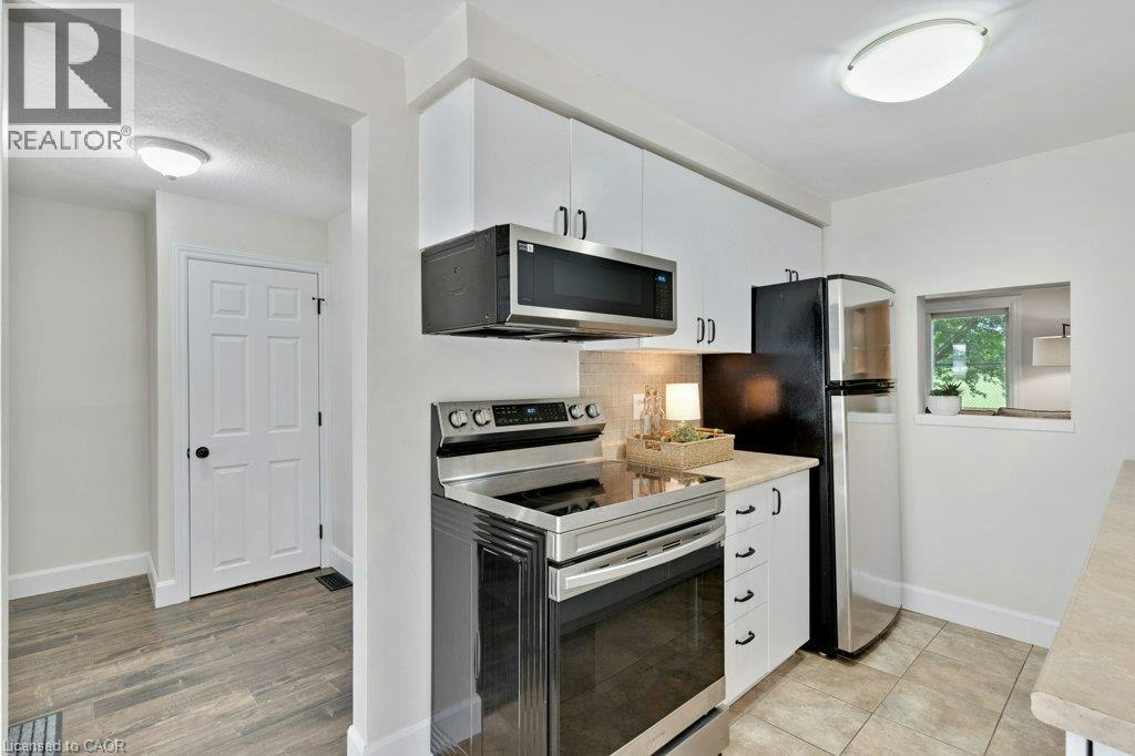 22-700 Erinbrook Drive, Kitchener, ON, N2E 2S7 - 5