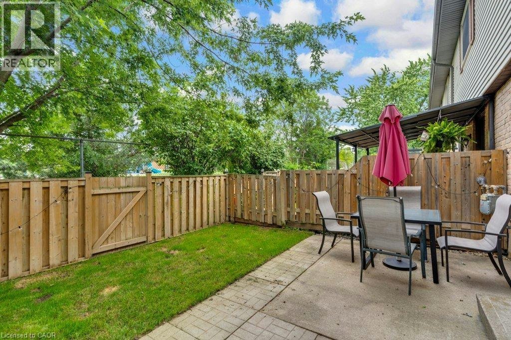 22-700 Erinbrook Drive, Kitchener, ON, N2E 2S7 - 32