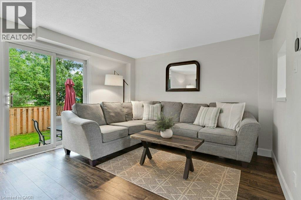 22-700 Erinbrook Drive, Kitchener, ON, N2E 2S7 - 13